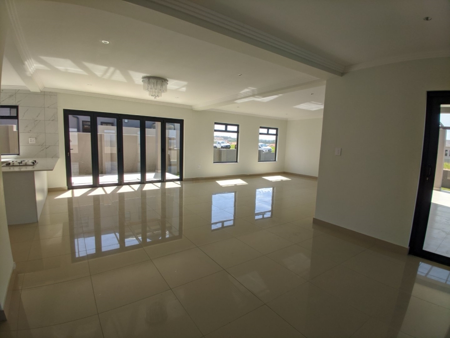 4 Bedroom Property for Sale in Kidds Beach Eastern Cape
